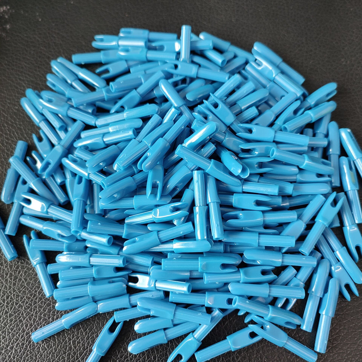 24-Pack Insert Tail Nock Pins Plastic Arrow Nocks Replacement Arrow Nocks Fit Inner Diameter